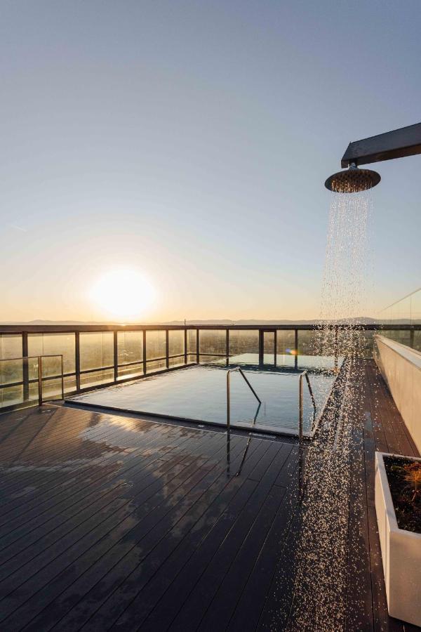 Design Apartment With Amazing View Over Vienna 2 Bagian luar foto
